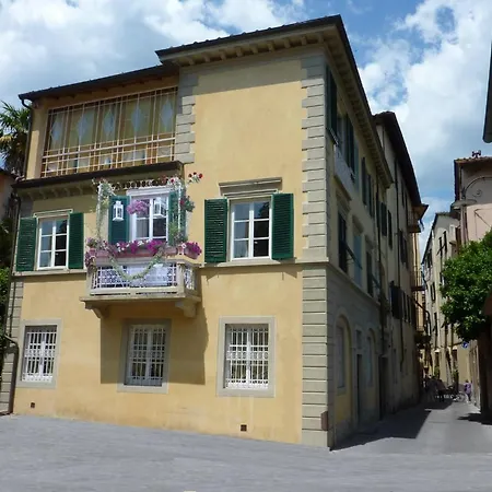 Konukevi Chiavi D'oro - Lucca